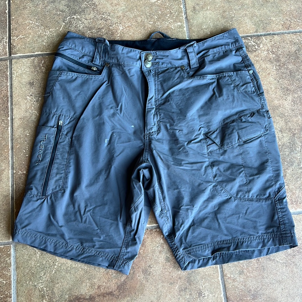 T1 Werkshort